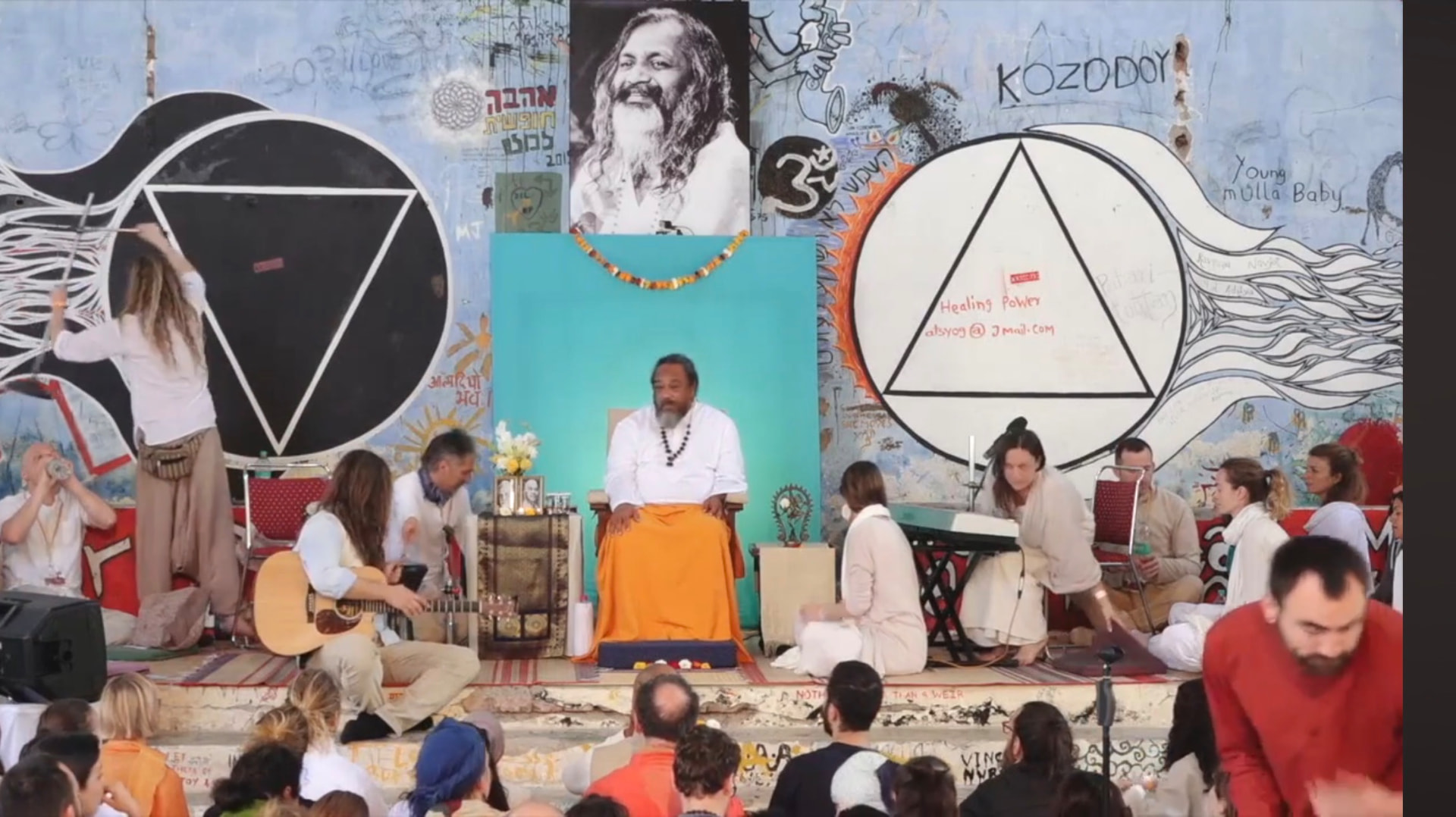Mooji's satsang on the ashram stage